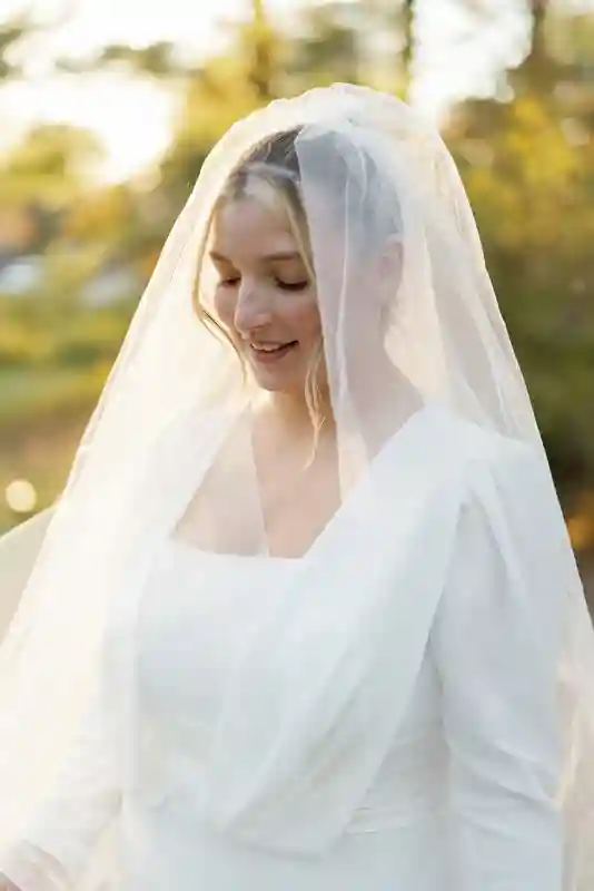 An Edgy Wedding for Samantha and Jake