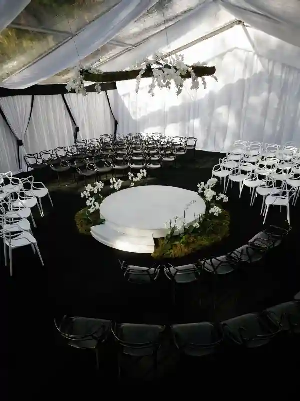 An Edgy Wedding for Samantha and Jake