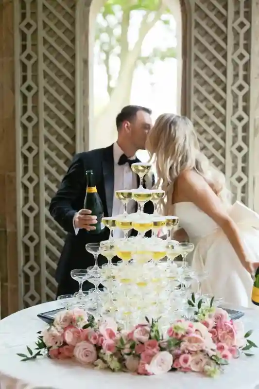A Pink Wedding for Vanessa and David