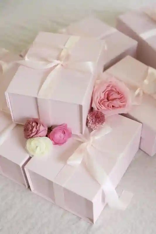 A Pink Wedding for Vanessa and David